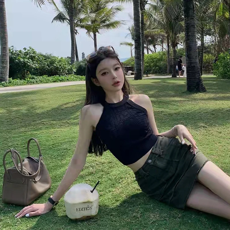 Пляжный вязаный узкий корейский корсет в рубчик с круглым вырезом укороченный