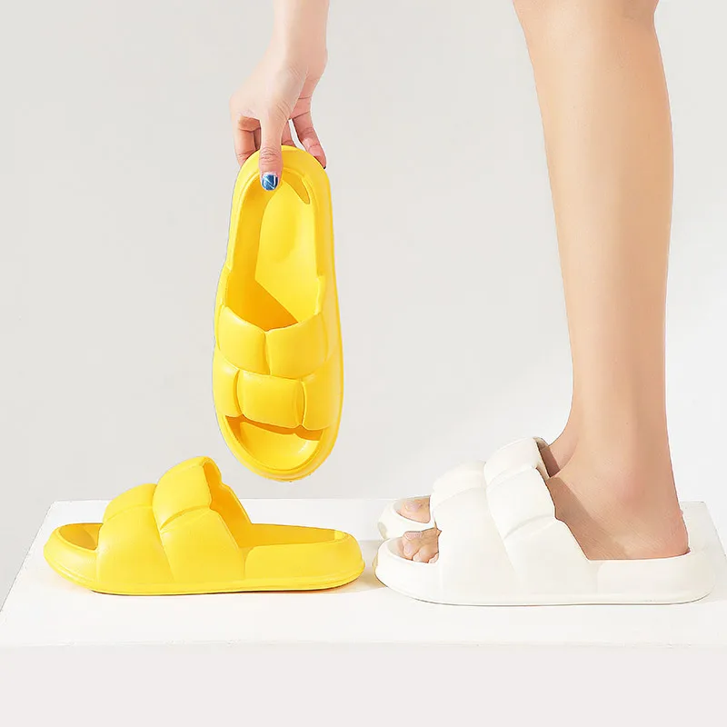 Summer Men Women Home Slippers Couples Non-Slip EVA Bathroom Shoes Indoor Bathing Soft Sole Beach Sandals Flip Flops