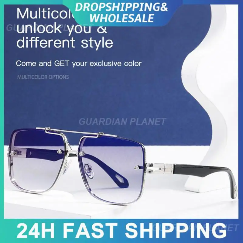 

Женские солнцезащитные очки с двойной металлической квадратной оправой