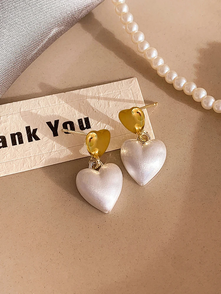 Женские серьги-гвоздики с двойным сердцем металлические матовые в форме сердца