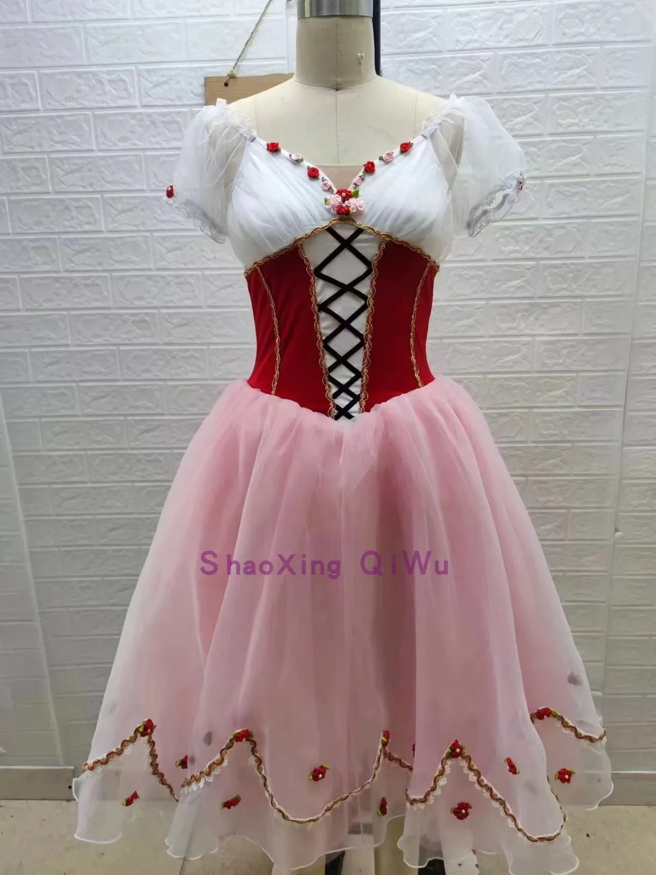 Новое балетное платье из фатина женское