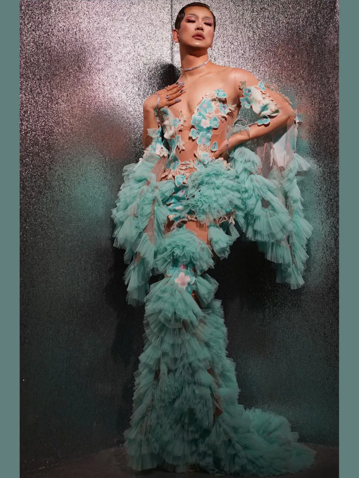 

Nude Perspective Green Gauze Backless Bow-Tie Sexy Long Dress For Women Fashion Show Stage Model Costumes Rave Drag Queen Wears