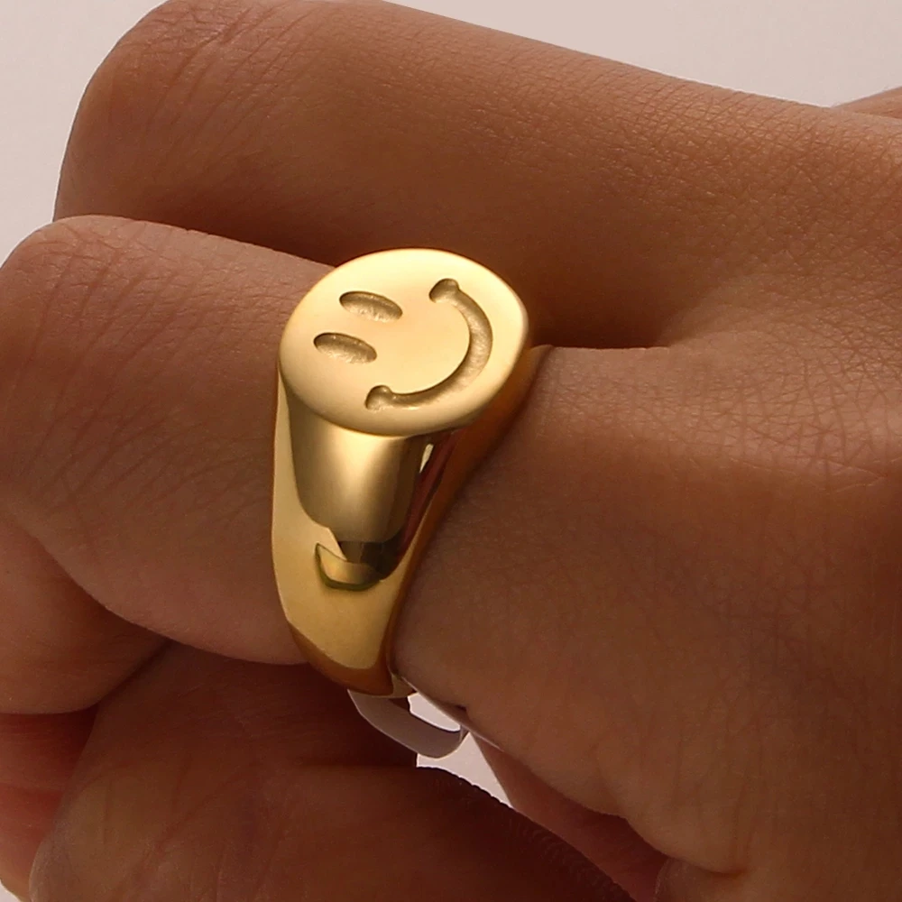 

New Trendy Tarnish Free 18K Gold Plated Stainless Steel Smiley Face Ring Cute Positive Gold Smile Ring For Women