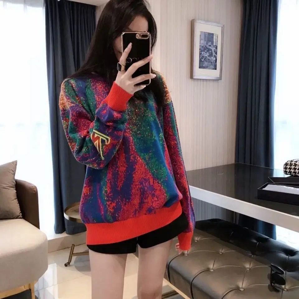 

High-quality Sweater Fashion Age Reduction Contrast Color Gradient Seven-color Rainbow Cuffs Letter Jacquard For Men And Women