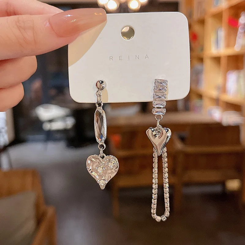 

New Trendy Love Heart Zircon Tassel Earrings For Women Shiny Crystal Long Chain Asymmetric Dangle Earring Girl Party Jewelry