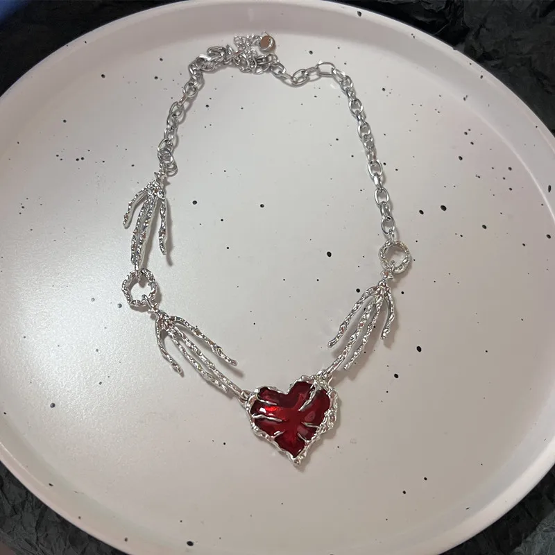 Новое ожерелье в стиле пэчворк с красным сердцем звездой и кисточкой женское