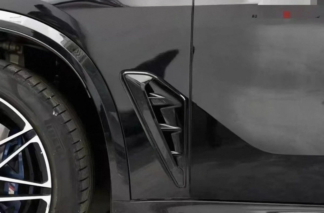 Фото Для BMW X5 G05 X5M F95: накладка на боковой вентиляционный отверстие крыла из ABS+ настоящего сухого карбона с эмблемой, замена, 2019 2020 2021 2022 №2