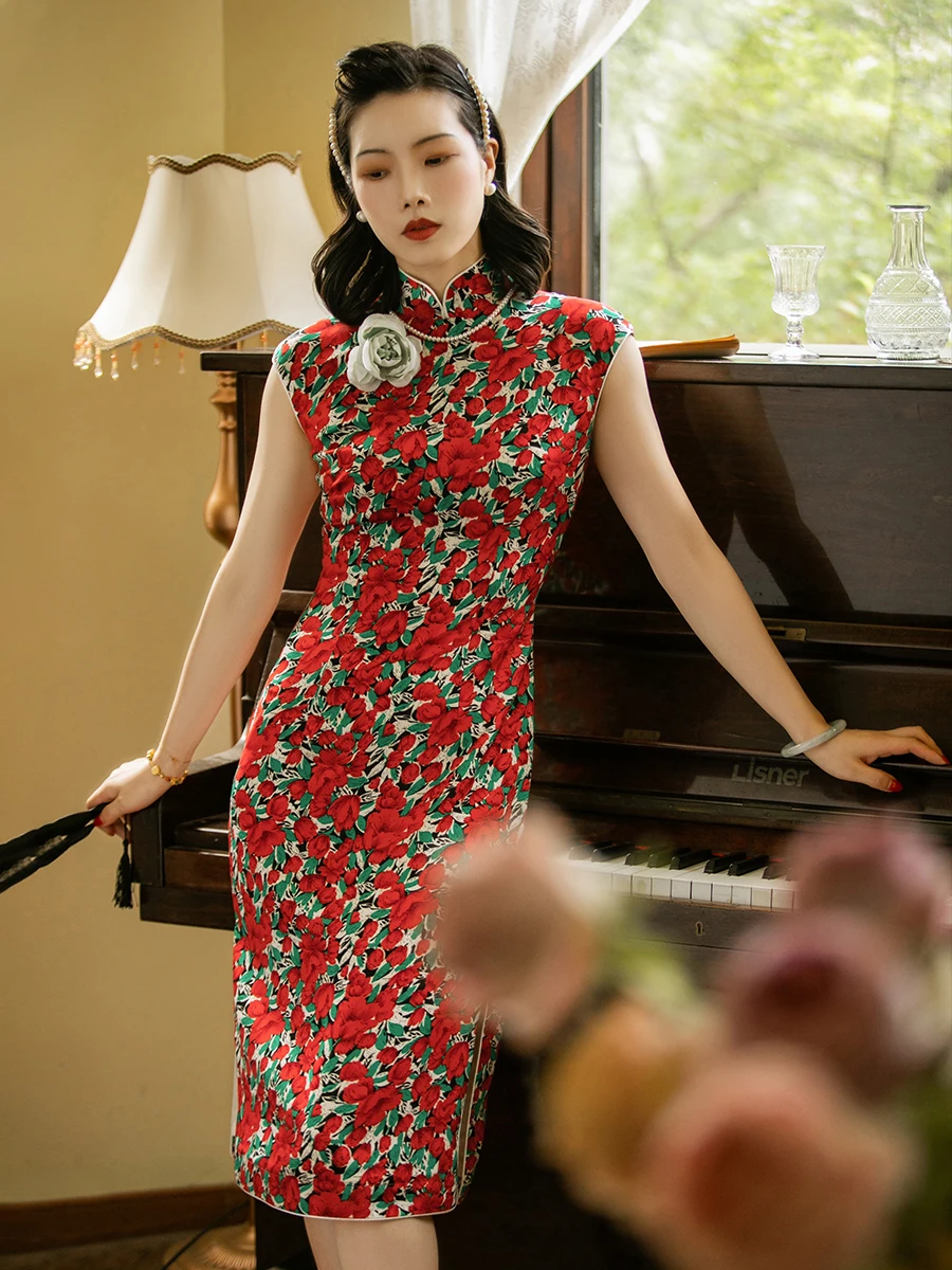 

Retro Style Women's Summer Dress Chinese Traditional Sleeveless Cheongsam Floral Prints Sexy Qipao Vintage Dress