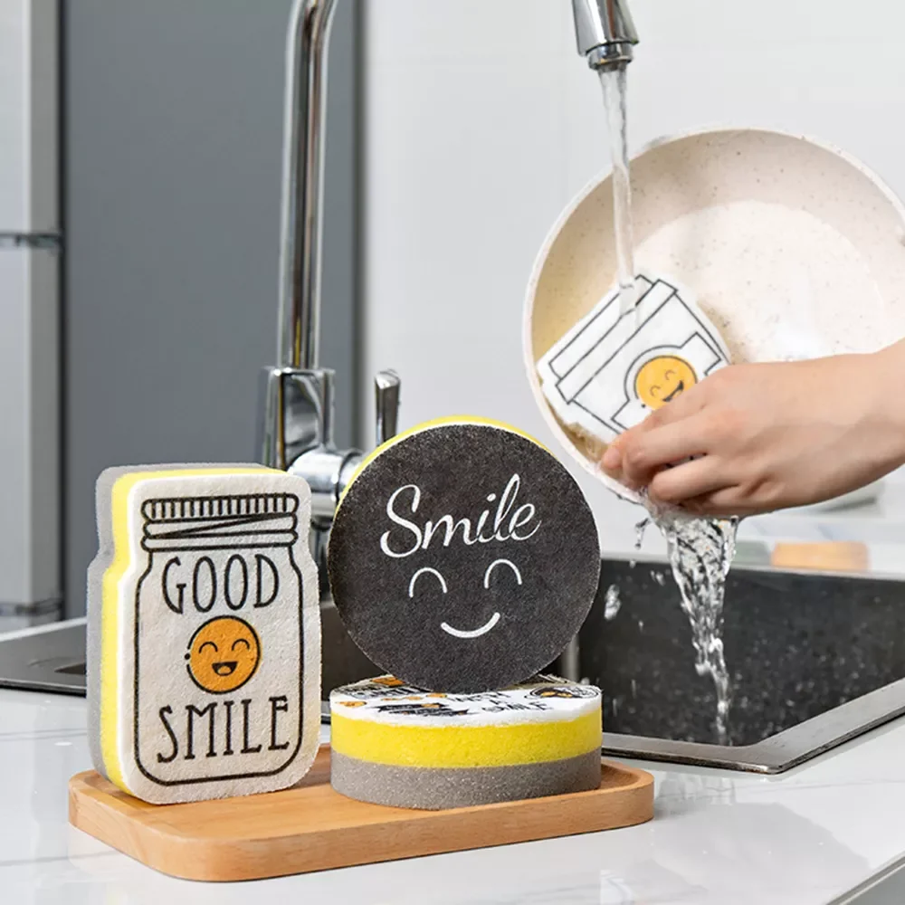 

2022New 4pcs Cartoon Smiley Face Thick Sponge Strong Decontamination Dish Washing Cloth Kitchen Cleaner Sponges Scouring Pads