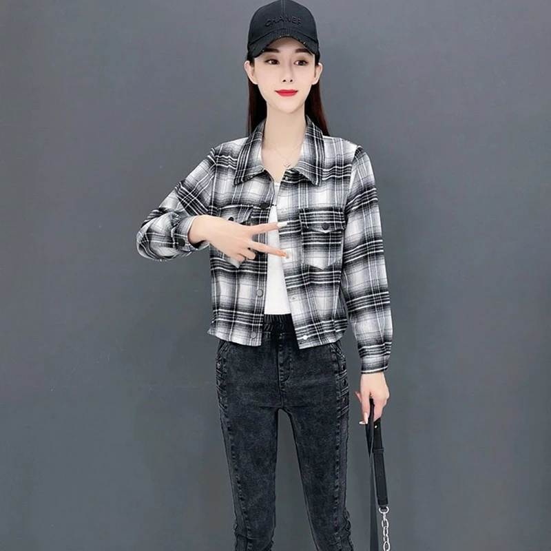 Японские модные рубашки женские весенне-осенние короткие утягивающие топы с