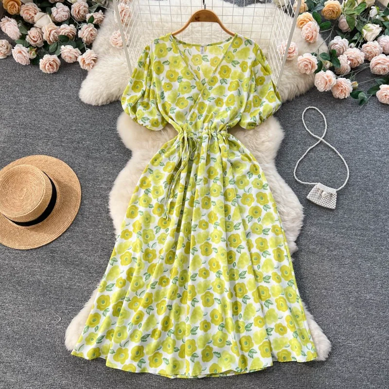 

Women's Romantic Print Dress V-neck Temperament Summer Fashion Slim Fit Elastic Waist Over Knee Dress Korean Party Dress 2023