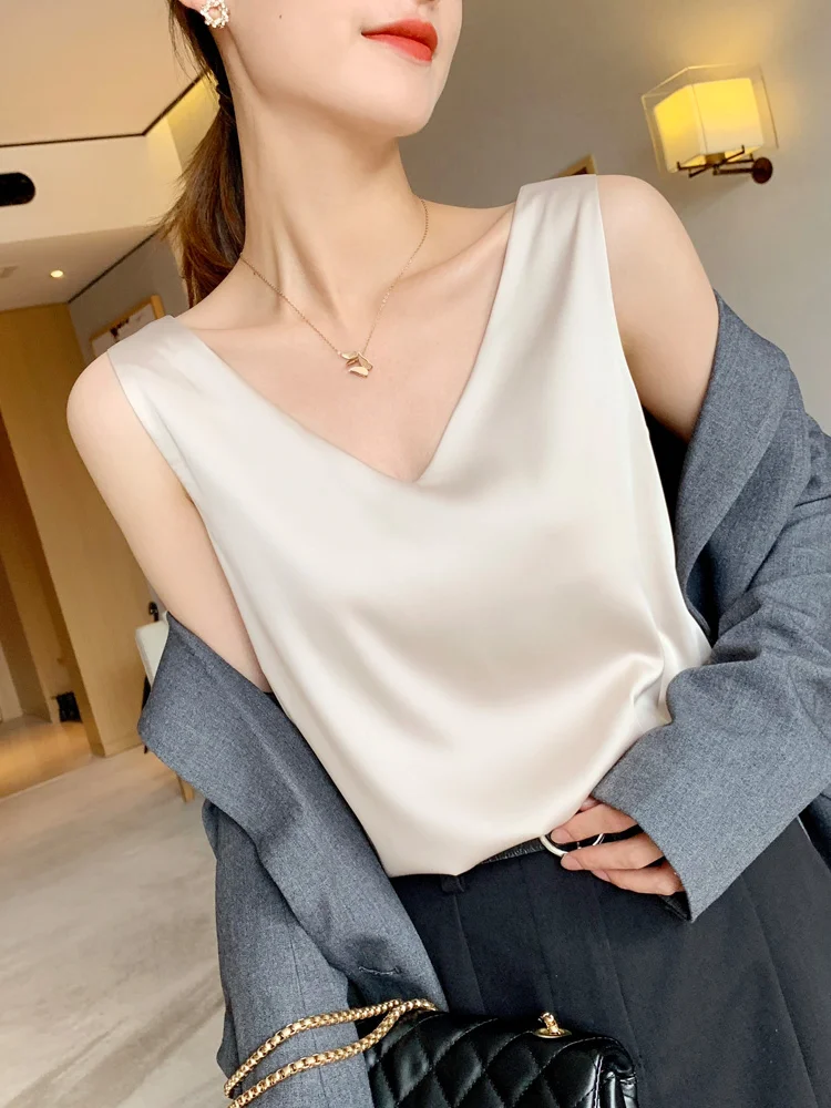 

2022 Women's Blouses Summer Chiffon V Neck Plus Size Satin Office Black Women Tunic Elegant Shirts Silk Sling Vest Woman Top