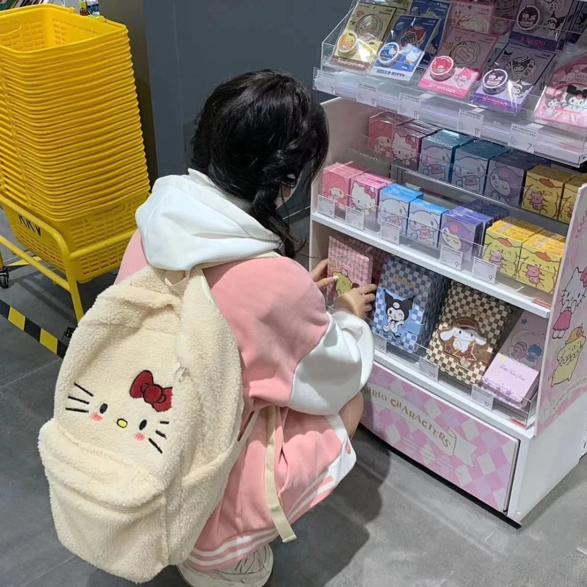 

Sanrio hello kitty Lamb Wool Schoolbag Large Capacity Backpack Girl Student Travel Storage Bag Cartoon Cute Handbag