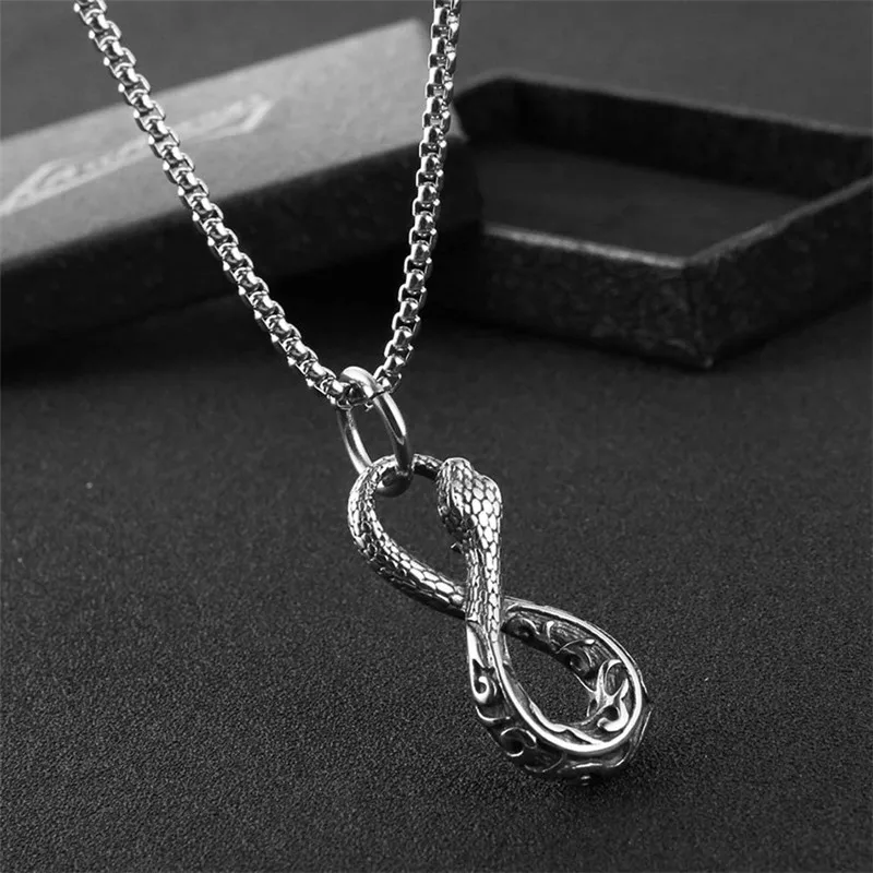 Тибетское серебряное ожерелье-чокер с подвеской в виде змеи Очаровательная