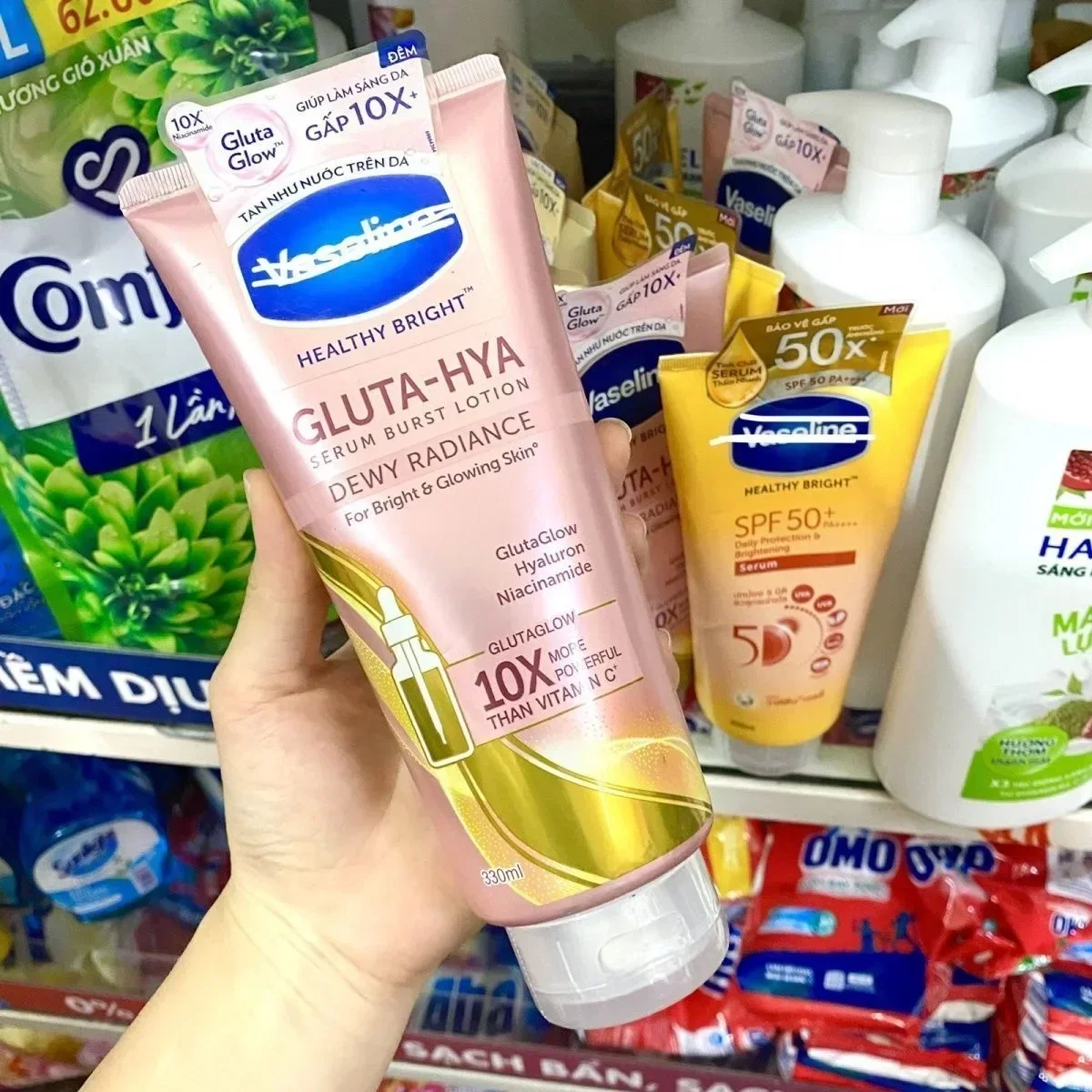 Лосьон для тела Vaseline 300 мл G Leit-Hya Dewy Radiance сыворотка-в лосьон усиленная с GrachtGlow