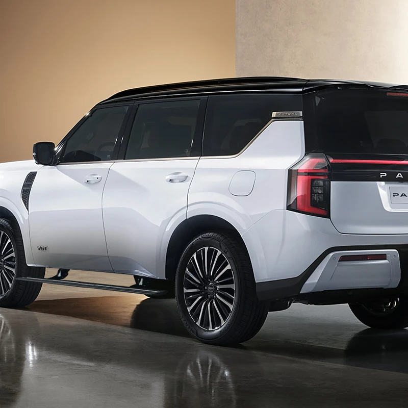 Фото Автоматические электрические выдвижные подножки для Nissan Patrol Y63 2025 №3