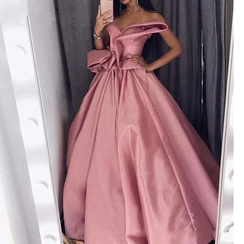 

Сексуальные длинные платья для выпускного вечера 2023, атласные официальные арабские вечерние платья с открытыми плечами, платье с красной к...