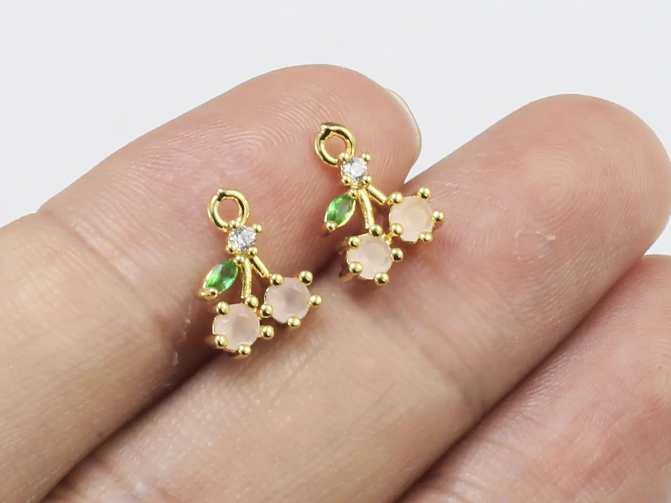 

6 шт. Изящные подвески с фианитами в виде вишни, покрытие из настоящего золота 14 карат, подвески для сережек, брелоков, подвески для брелоков G086