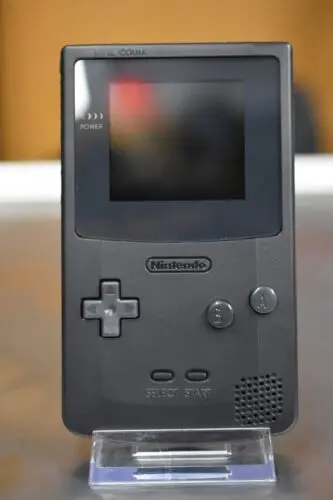 

2,45 дюймовый IPS-экран с подсветкой Gameboy, цвет черный