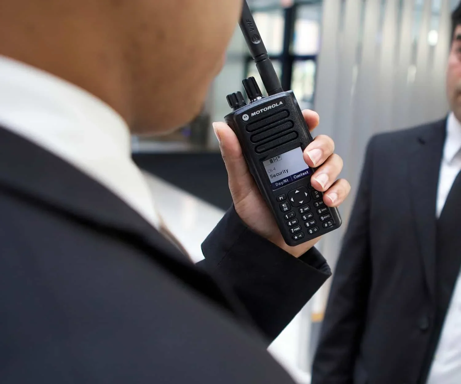 Фото Dp4801e XiR P8668i XPR7550 DGP8550 Woki-toki GPS Батарея Цифровая Портативная Двусторонняя Радиостанция Мобильная Рация №3