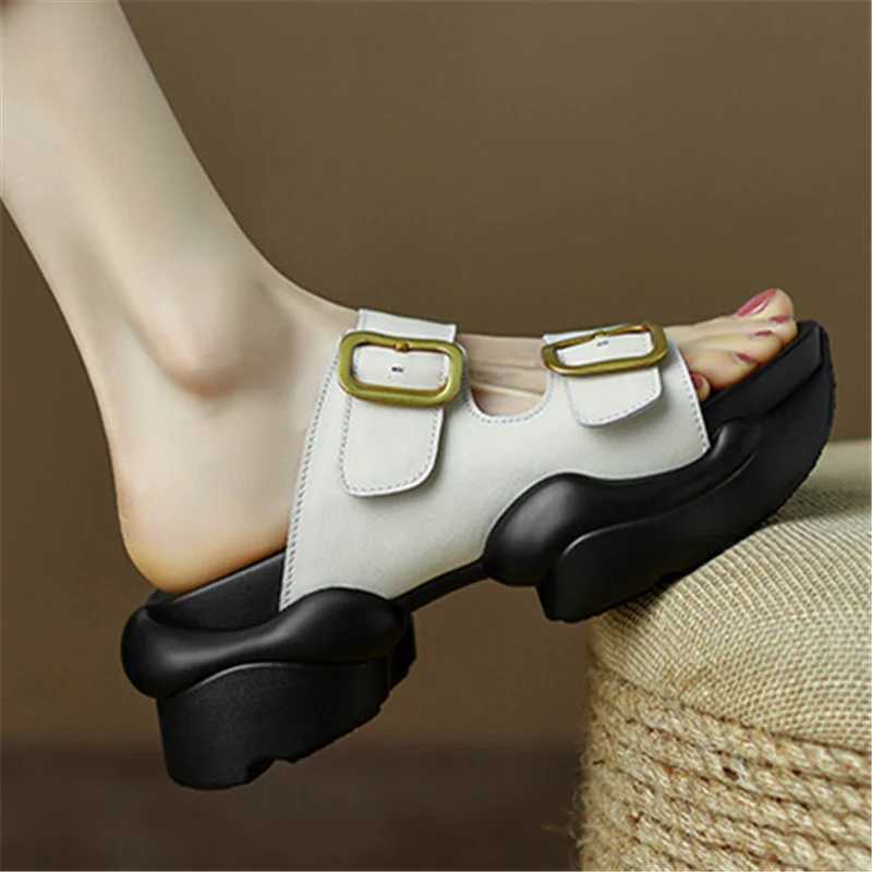 

LeShion Of Chanmeb Natural Genuine Leather Women Slippers Light Soft Flat Platforms Outdoor Buckle Slippers Ladies Beach Sandals