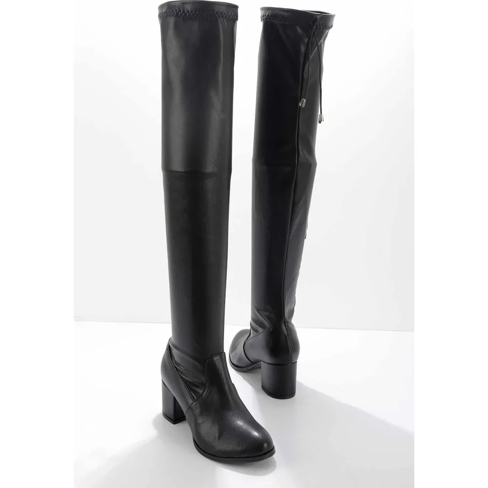 

Dorlie Black Women Boots K03894200109