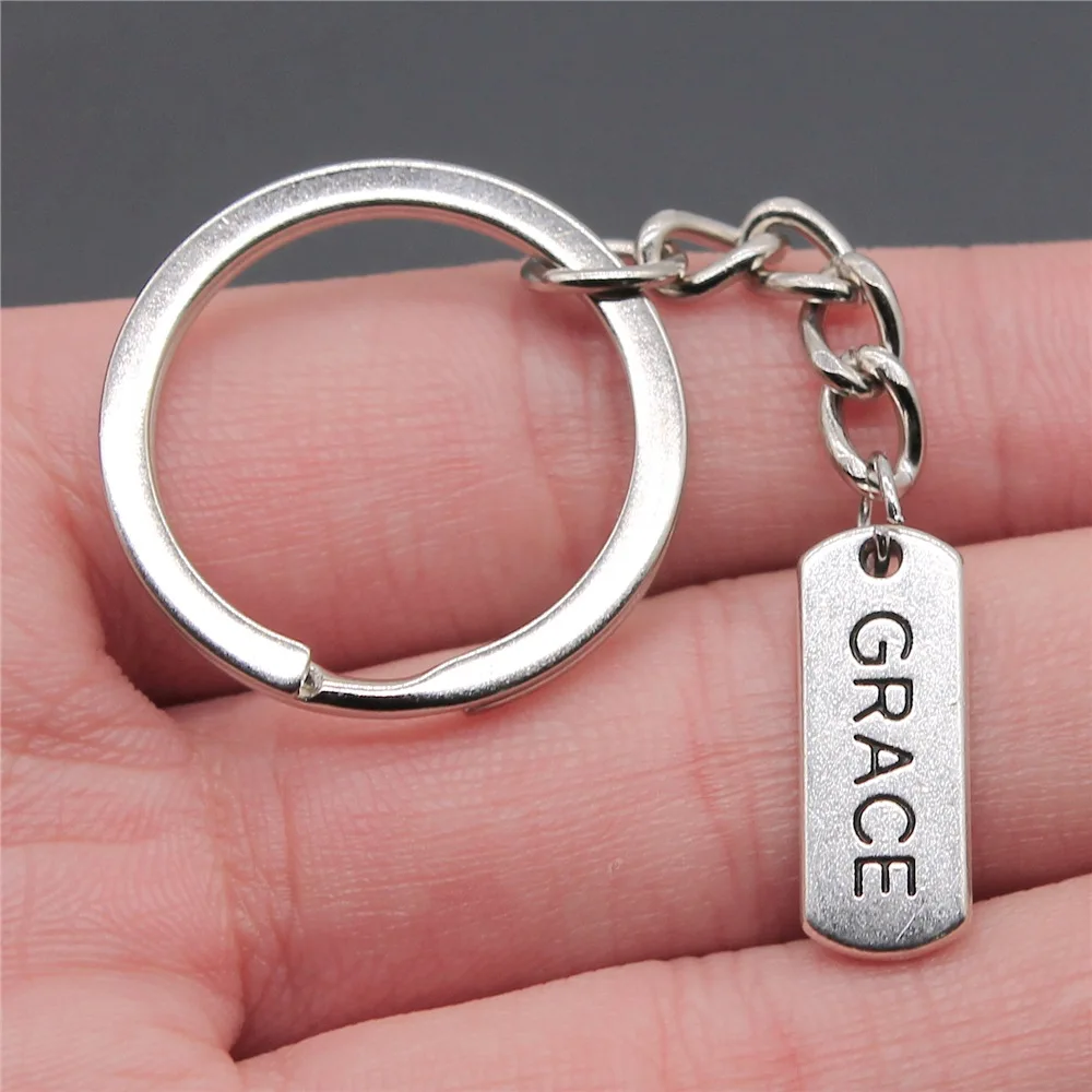 

Dropshipping Antique Silver Color 21x8mm Grace Pendant Keyring Souvenirs Gift