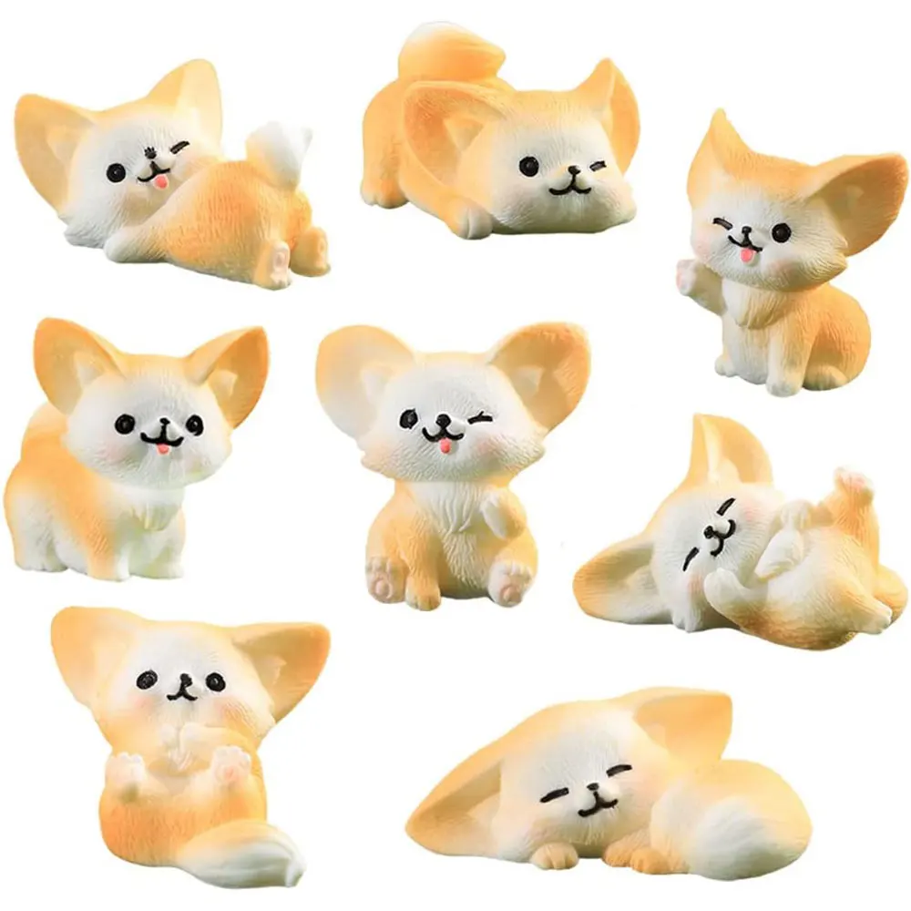 Миниатюрные фигурки лис полимерного материала