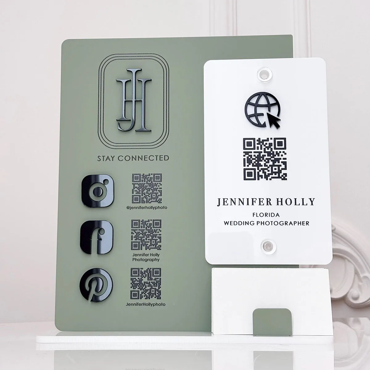 Фото Съемный QR-код, акриловые VIP-настольные украшения, сбор Обзор Google, социальная платформа, QR-коды, подходящие для различных деловых людей №3
