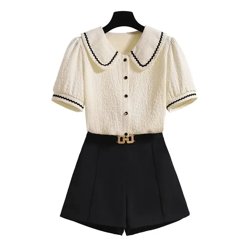 Женский комплект из двух предметов элегантный с шортами топ и низ 2024