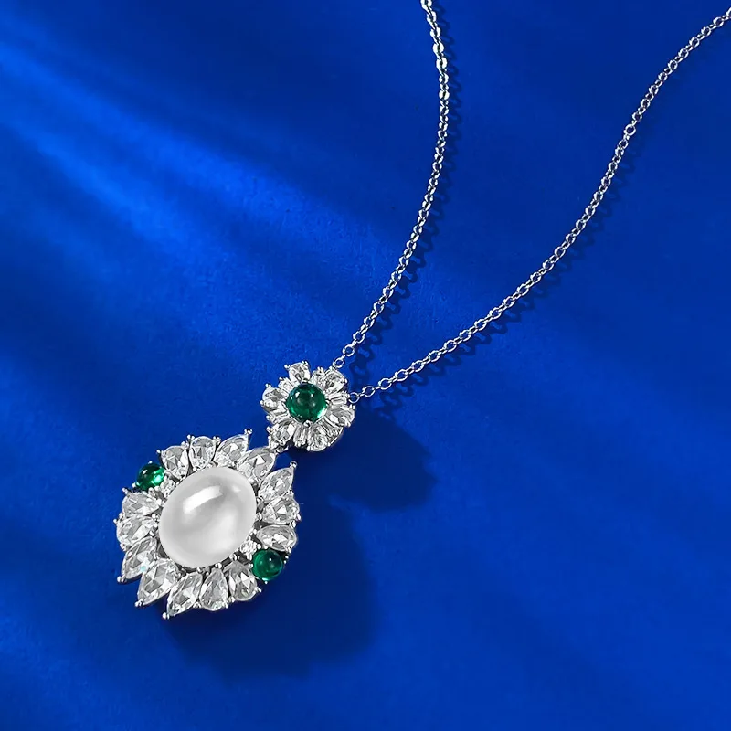 Женская подвеска из серебра 100% пробы с нефритом 8 х10 мм