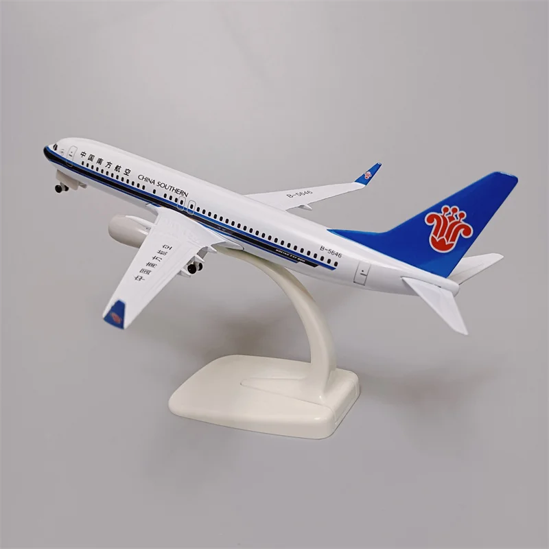 

Модель самолета из металлического сплава, 20 см, авиакомпании China South Airlines, модель самолета Боинг 737 B737, модель самолета под давлением, модель с...