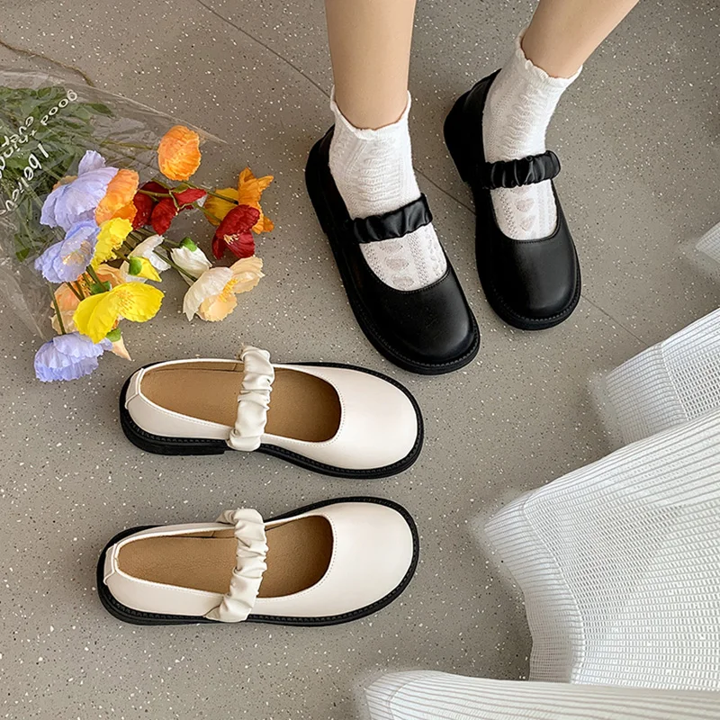 

All-Match Retro Woman Shoes Casual Female Sneakers Oxfords British Style Loafers With Fur Round Toe Slip-on Shallow Mouth Leathe