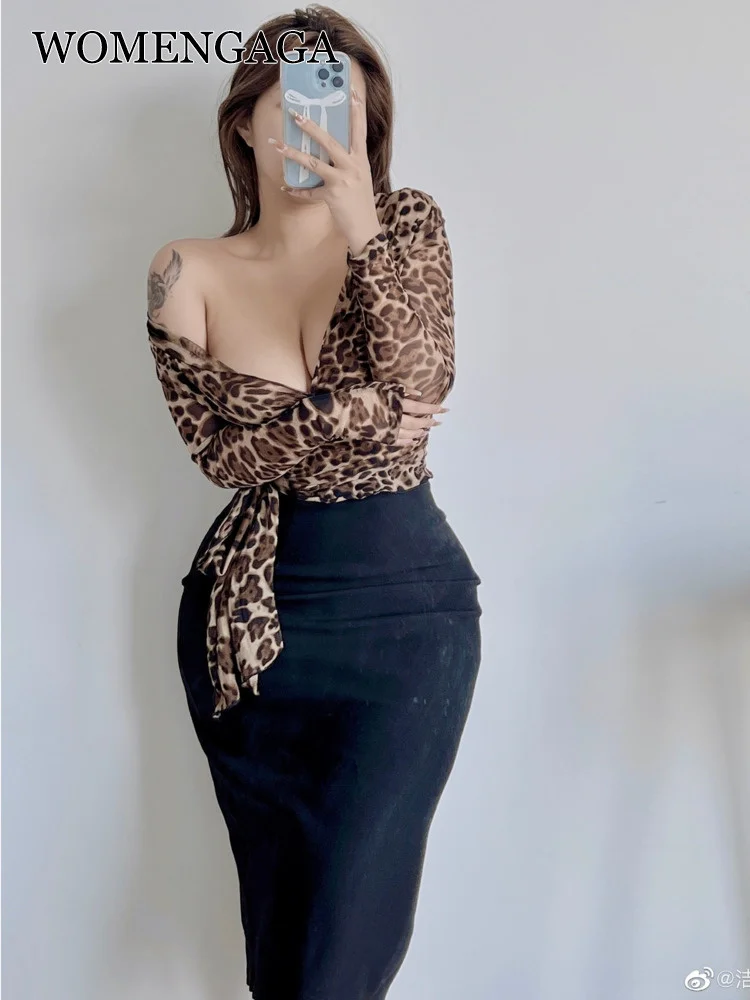 

Женская блузка с леопардовым принтом, V-образным вырезом и длинная прямая юбка