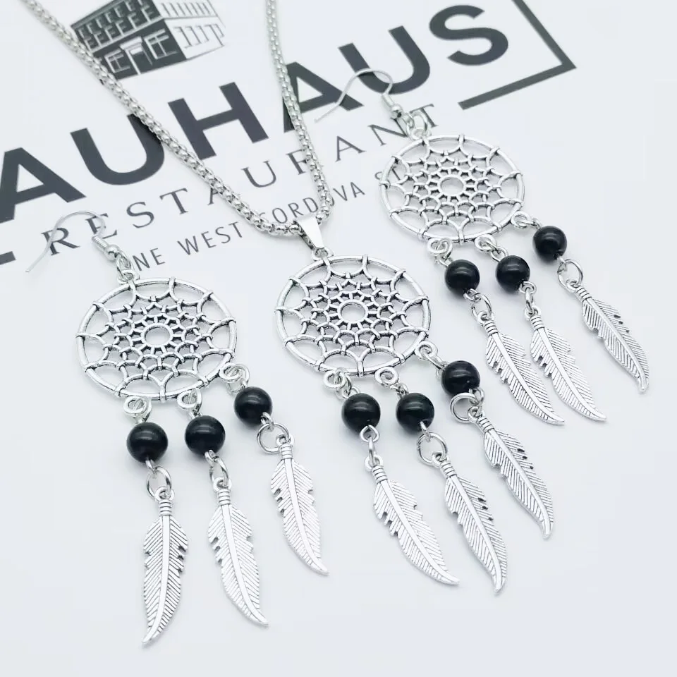 

Bohemian Dream Catcher Women's Long Earrings Feather Black Beads Pendant Tassels Vintage Geometric Earrings Fashion Jewelry Gift