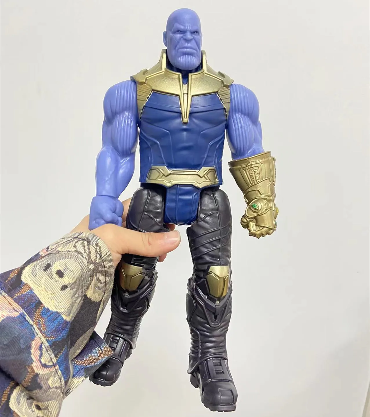 

Экшн-фигурки героев «Война бесконечности», 30 см