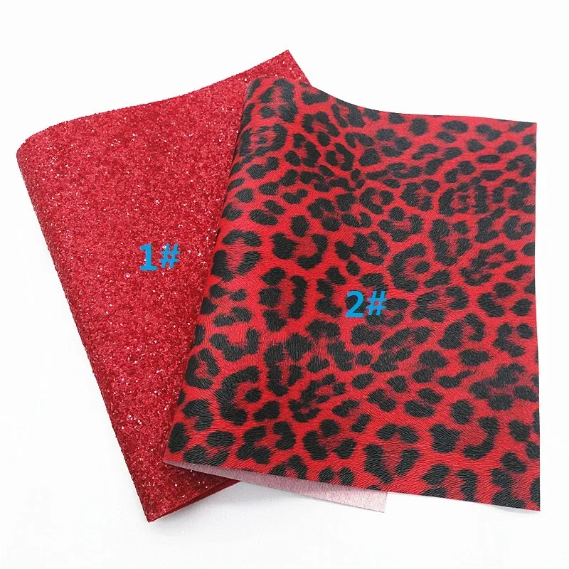 Красные блестящие кожаные тканевые листы клетчатые клетки с леопардовым принтом