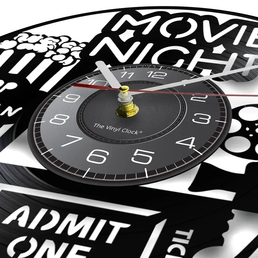 Настенные часы с виниловой пластиной в стиле ночного кинотеатра