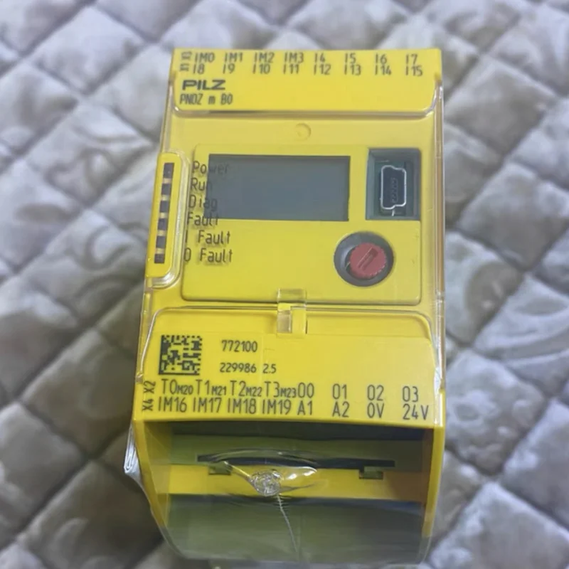 Новое и оригинальное реле безопасности Pi lz 772100 PNOZ m B0