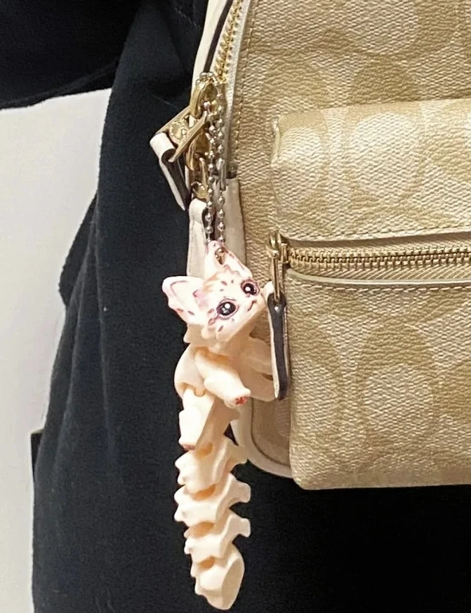 Самоокрашенная подвеска в виде милой лисы длинная и нишевая стиле Ins брелок с