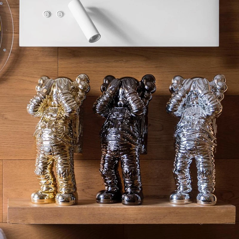 Electroplate Astronaut Sculpture Trendy Ornaments Home Decorative Figures Figurine Nordic Handicraft Statue Gifts Room Decor |