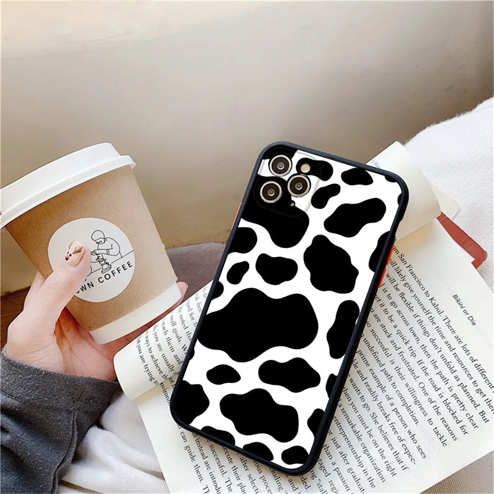 Новый тренд простой белый черный чехол для телефона из коровьей кожи iPhone 16 15 14 11 12