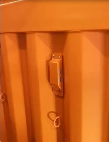 Водонепроницаемый IP67 контейнер для прицепа фургона грузовика Портативный GPS-трекер