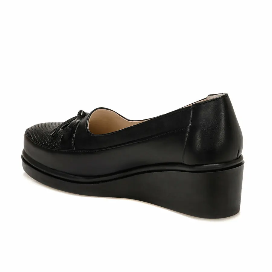 

Women Shoes Flats Fashion Casual Polaris