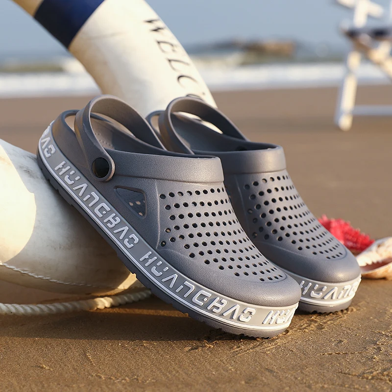 Summer Men Fashion Sandals New Lightweight Couple Sandals Outdoor Male Casual Sandals Female Sandals Promotiom Free Shipping