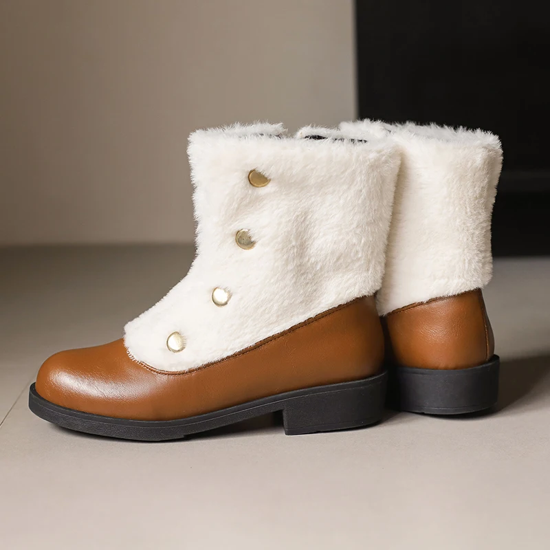 Женские зимние ботинки ручной работы Mstyle на массивном каблуке с боковой молнией