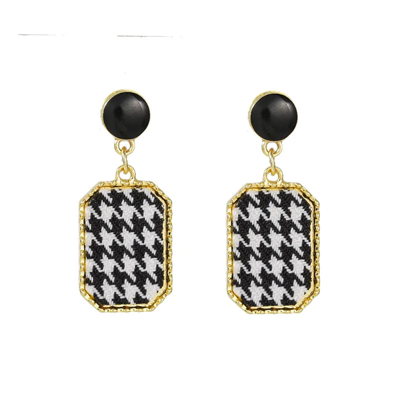 

Korean Vintage Fashion Houndstooth Drop Dangle Earrings for Women Girls Retro Trend Geometric Party Jewelry Gifts Elegant