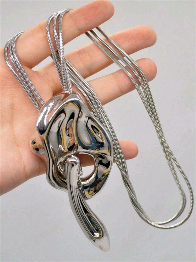 Массивное геометрическое металлическое ожерелье с пряжкой