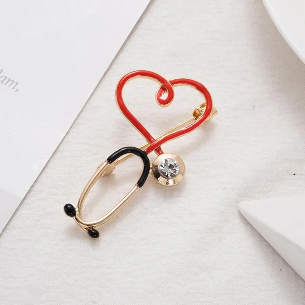 

Cartoon Fashion Pin Lovely Metal Love Heart Brooch Unisex Brooch for School