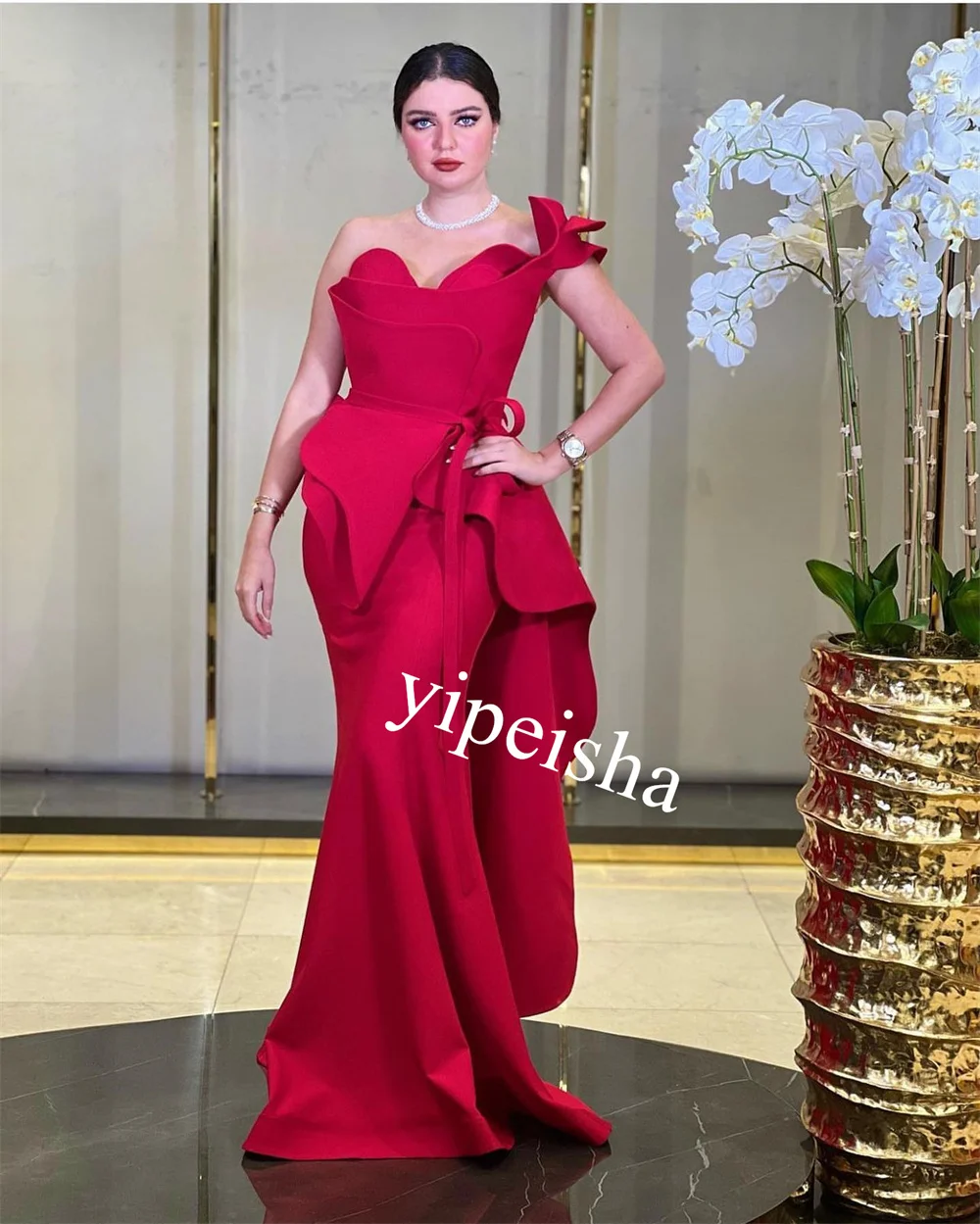 Вечернее трикотажное платье с оборками в стиле знаменитостей на одно плечо заказ